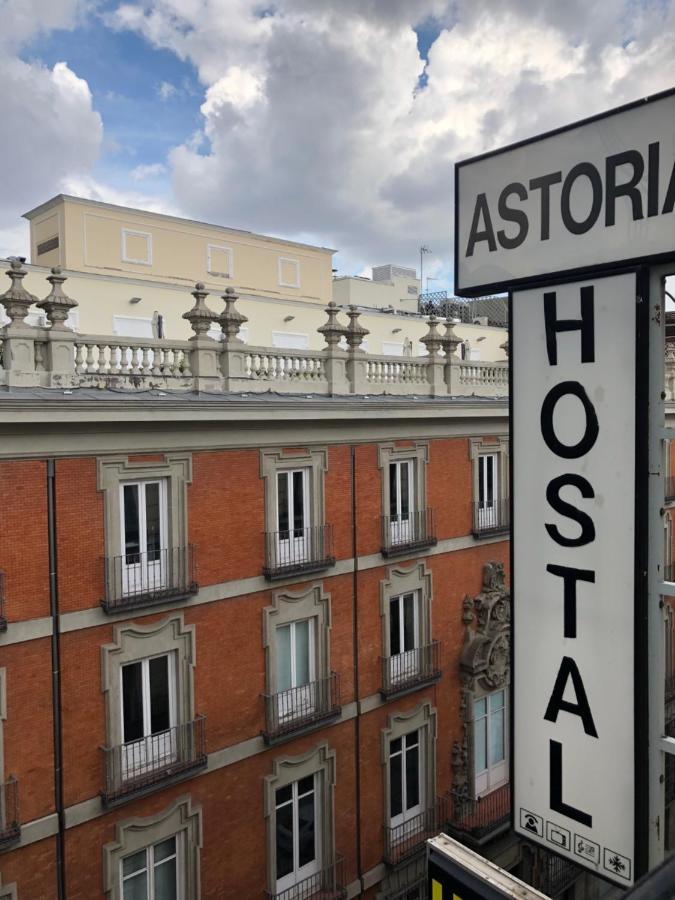 Hostal Astoria Мадрид Екстер'єр фото
